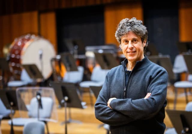 Plantilla de la orquesta de València: conoce a sus músicos y roles Plantilla de la orquesta de València: conoce a sus músicos y roles